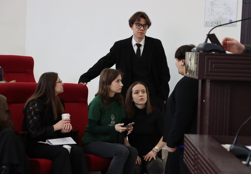 Peste 400 de elevi din țară au vizitat astăzi, 24 februarie, Universitatea de Stat din Moldova